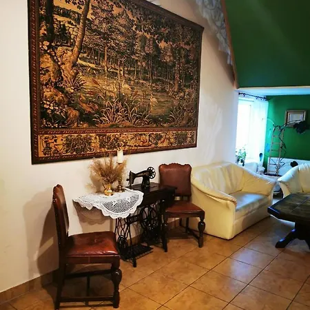 Hotel Zabawa Отель Zabawa (Tarnow)